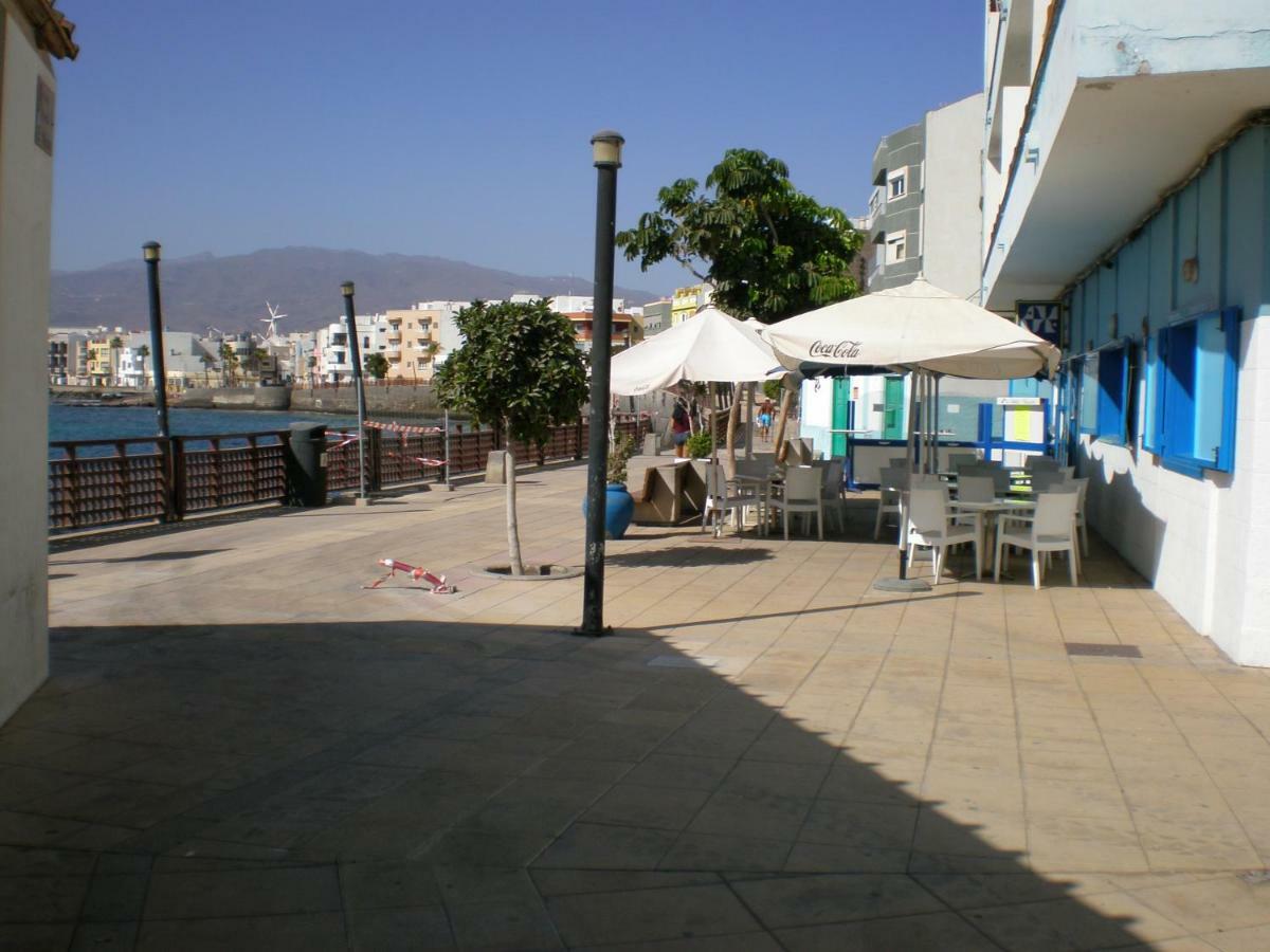 A Un Paso Del Mar Apartment Arinaga
