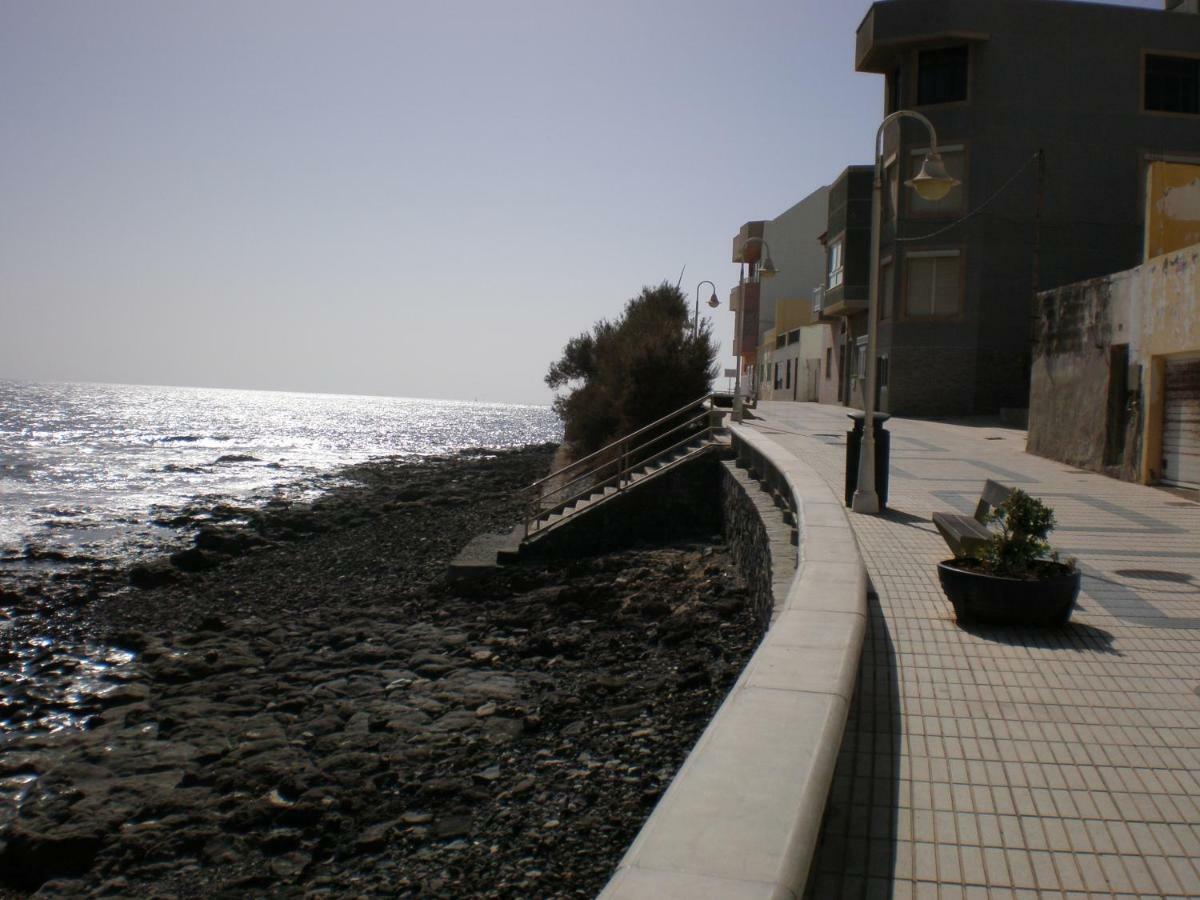 A Un Paso Del Mar Arinaga